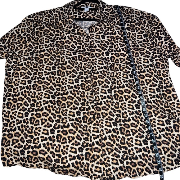 H&M Leopard Print Button Down Shirt - Picture 16 of 17